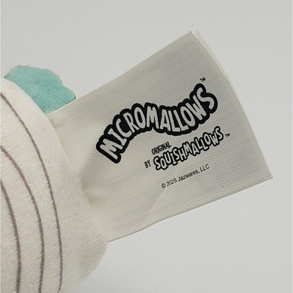 Halloween Micromallows Lot Of 4 Mummy, Vampire, Bat, Cow With Candy‎ Corn - Picture 10 of 11